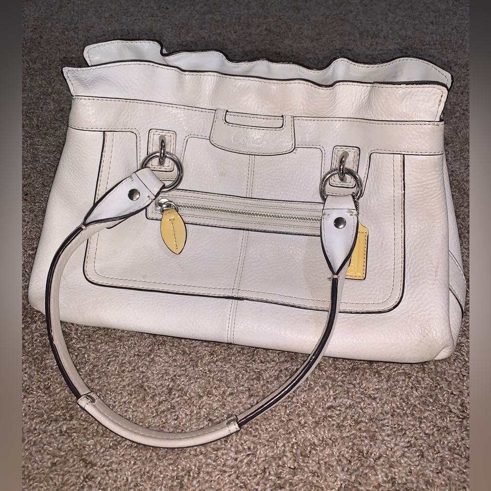 Coach Outlet Penelope leather satchel purse - white - 2009 - serial M0985-F14686